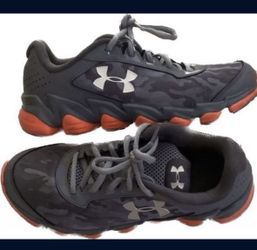UnderArmour  Shoes  Size 7Y, 