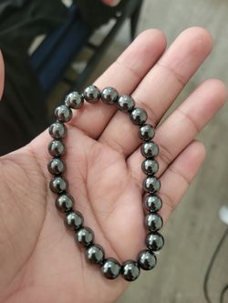 Metal bracelet