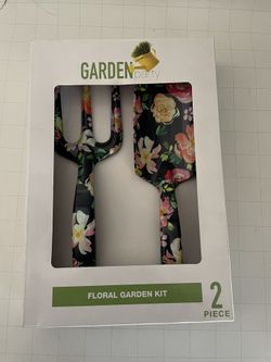 GardenParty Floral Garden Kit