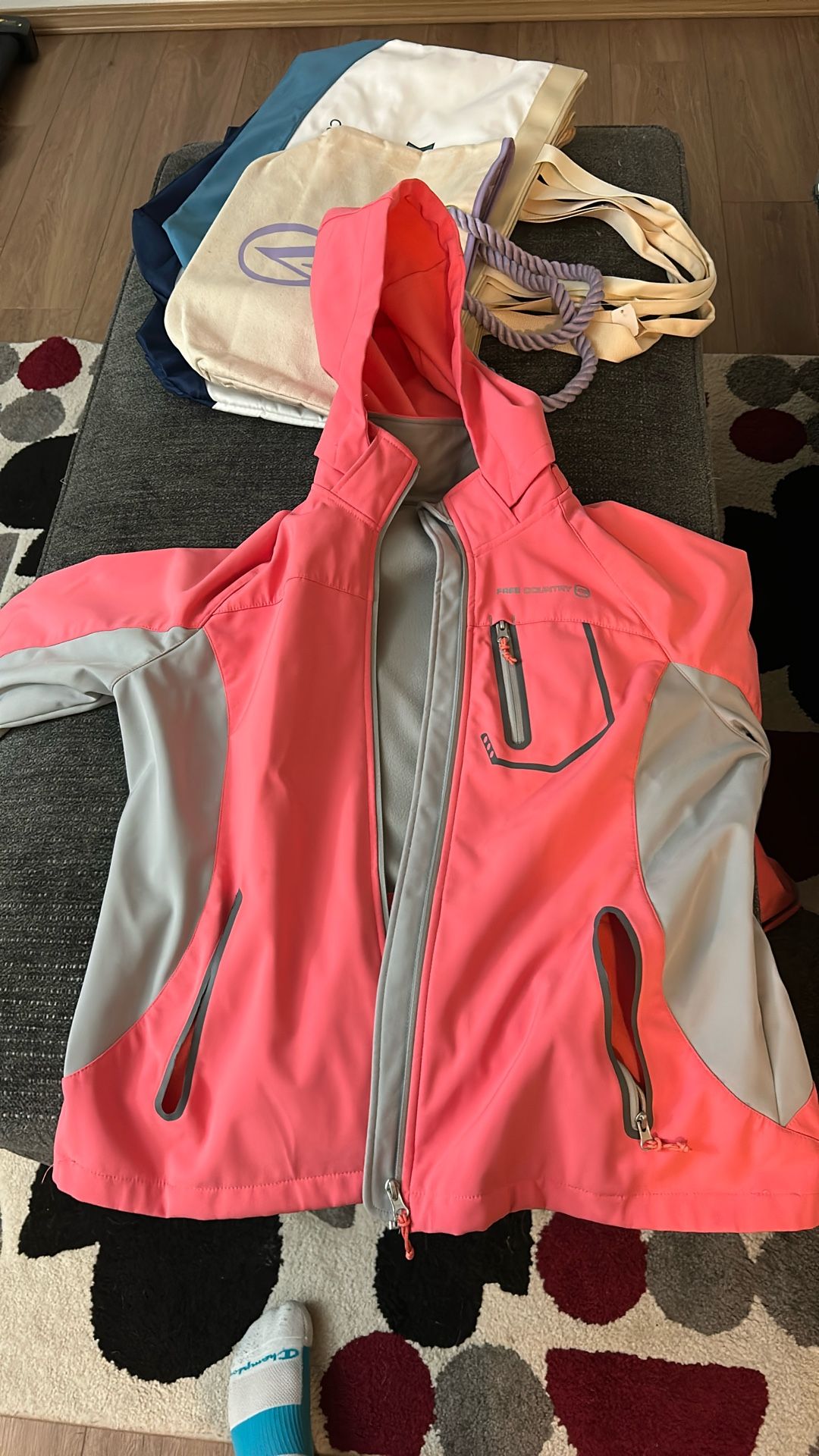 Free. Country Women’s Jacket