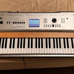 Yamaha YPG-635 88 Weighted Key Midi USB Keyboard