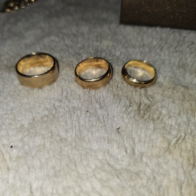 3. WEDDING RINGS. 1. 14K. 3.5. GRAMS. 1. 18 K. 8 GRAMS. 1. 14K. 11. GRAMS