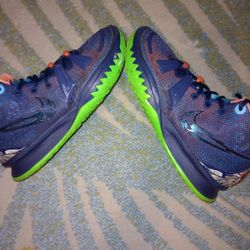 Nike Kyrie 7 Midnight Navy Size 8 Mens