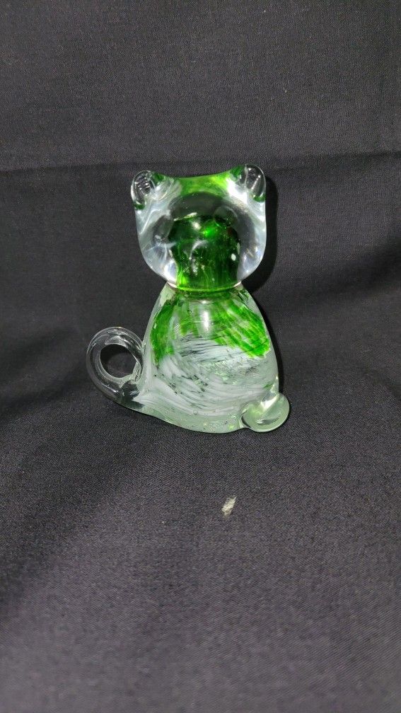 Cat Figurine 4 3/8" HandBlown Paperweight Art Glass