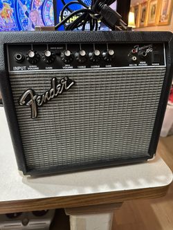 Fender 15G 38 Watts Amp Like New  Condition 