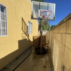 Spalding Basketball Hoop 