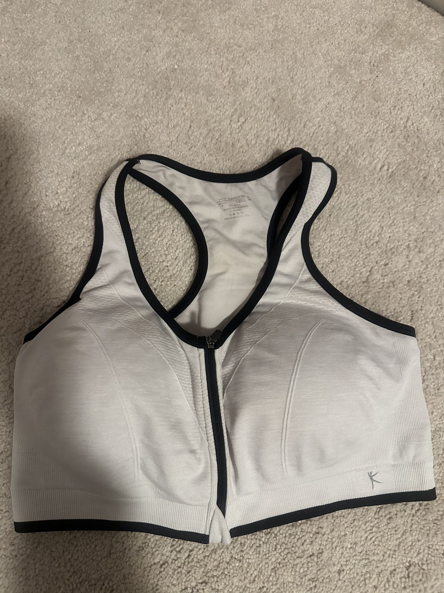 Women’s Sports Bra