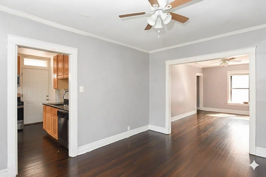 Apartment Available November 1st!