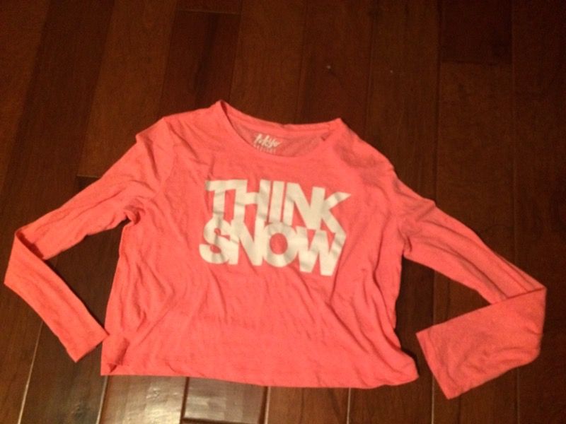Like new girls 12/14 ❄️Think Snow