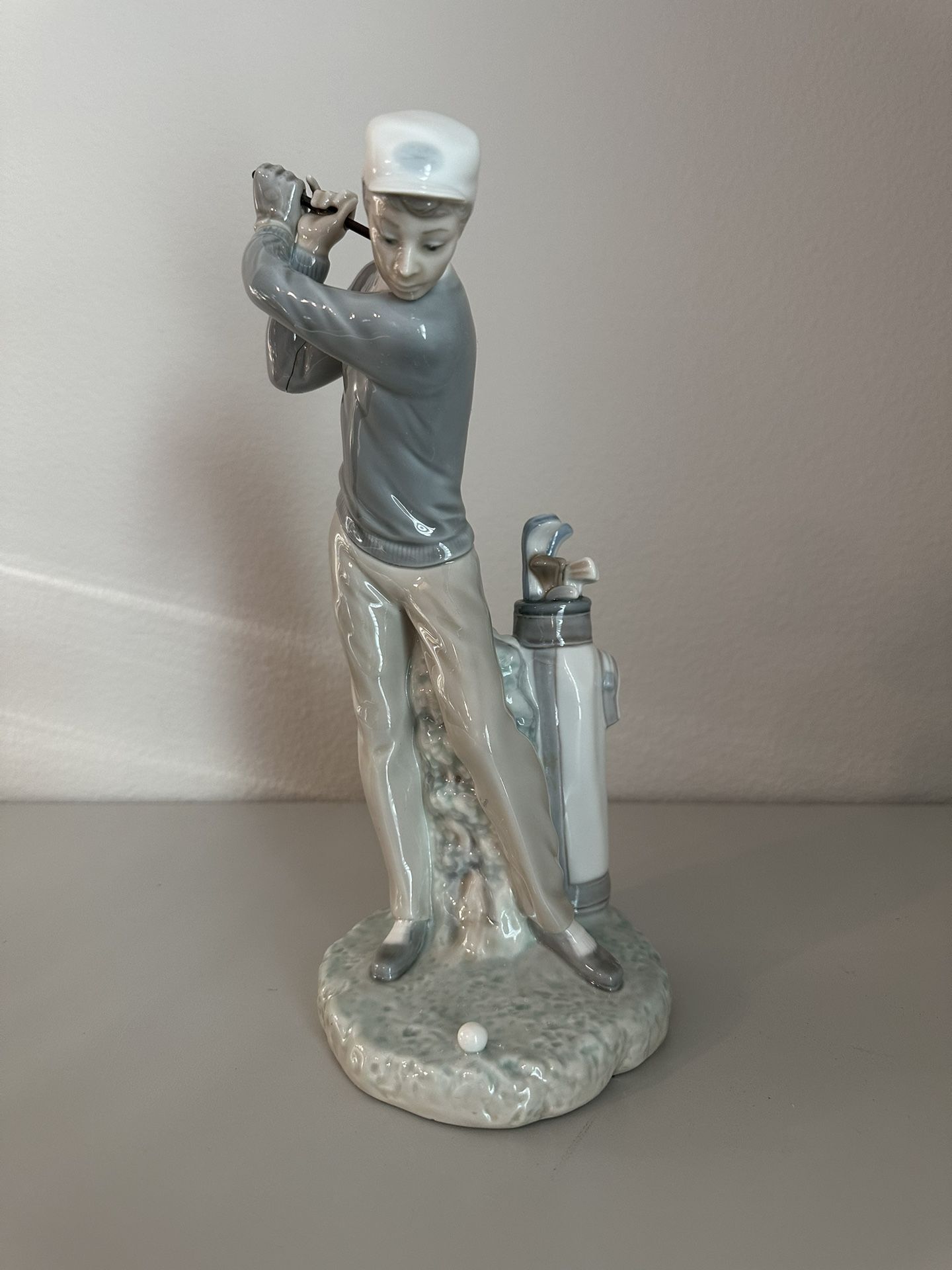 Lladro - Golfer