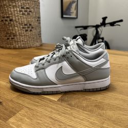 Nike Dunk Men’s Fog Gray Size 9.5 Great Condition