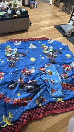 Mario bross blanket and one sheet