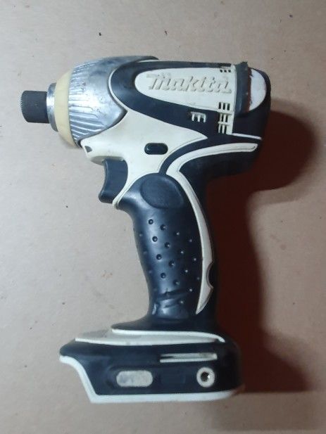 Makita 1/4" Impact Driver