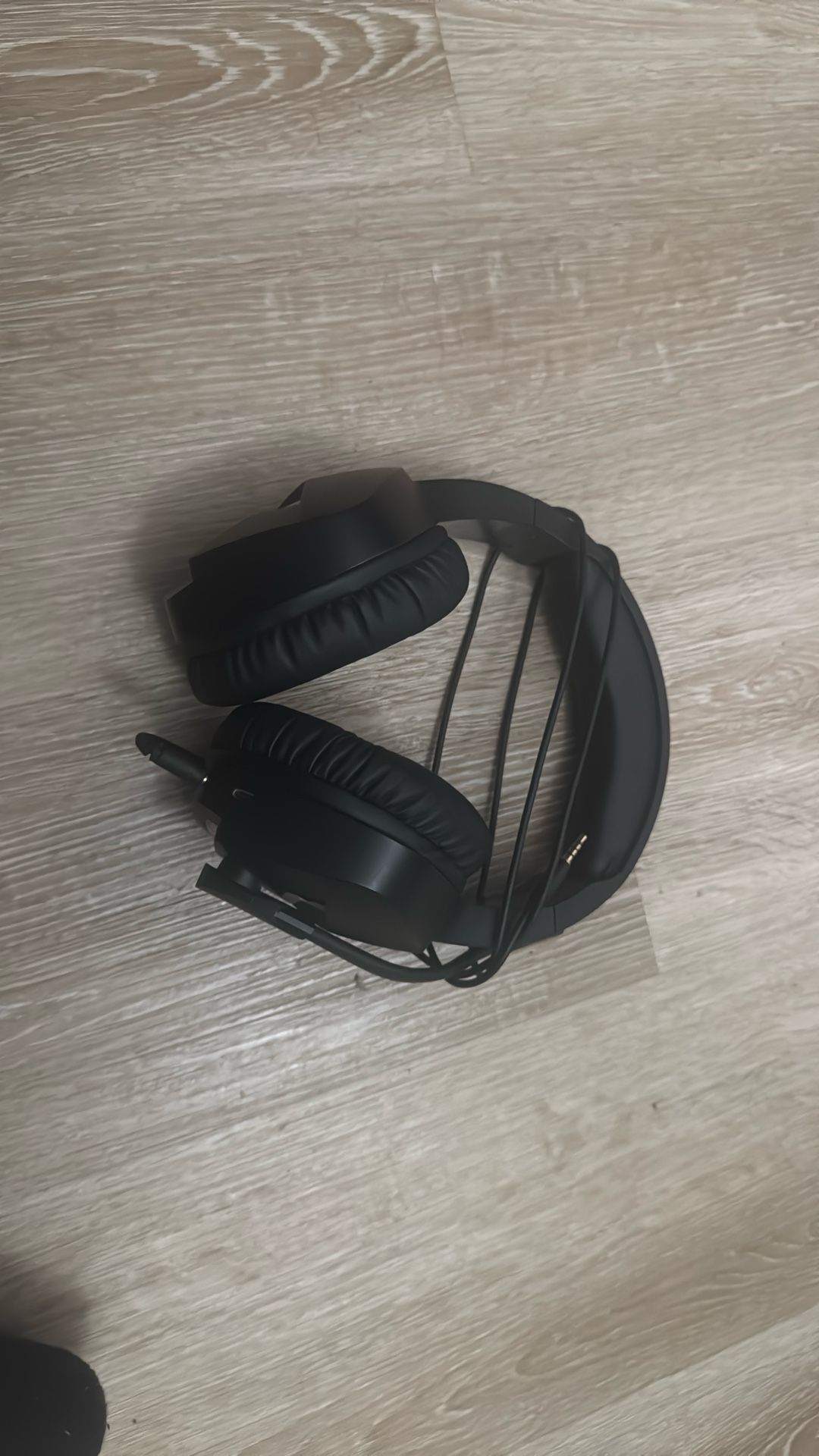 Wired and Wireless headset