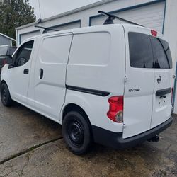 2017 Nissan Nv200