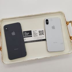 Apple iPhone X (Unlocked) - Pre-Owned