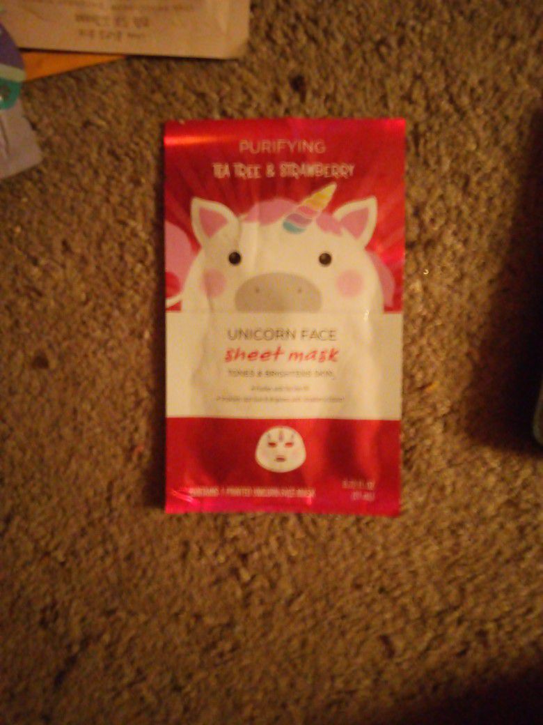 Face Mask - Tea Tree And Strawberry 