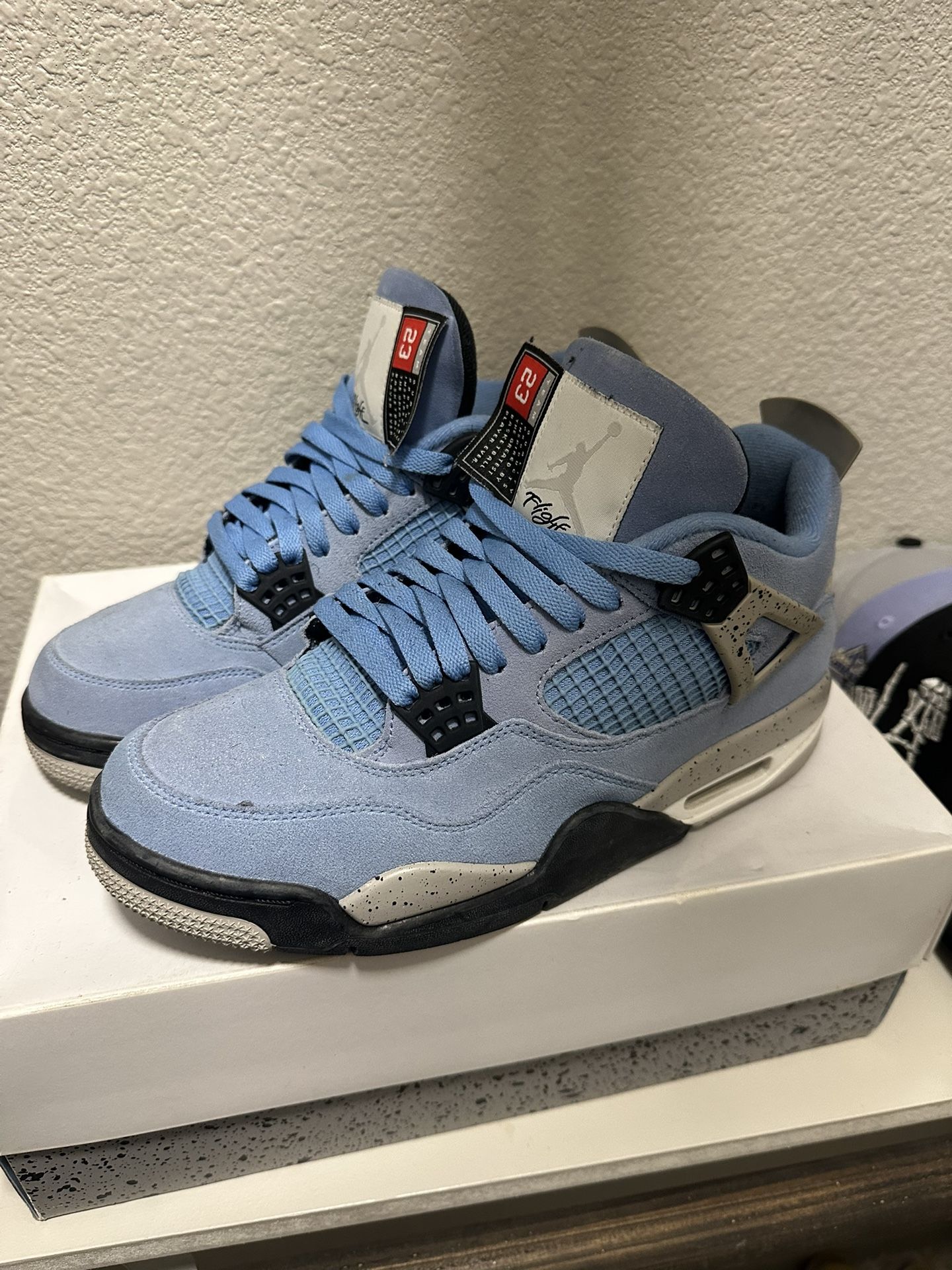 Jordan 4