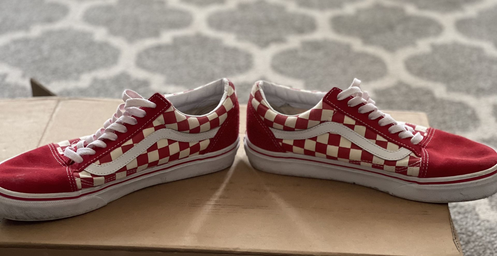 Vans 7M/8.5W Red Checkered