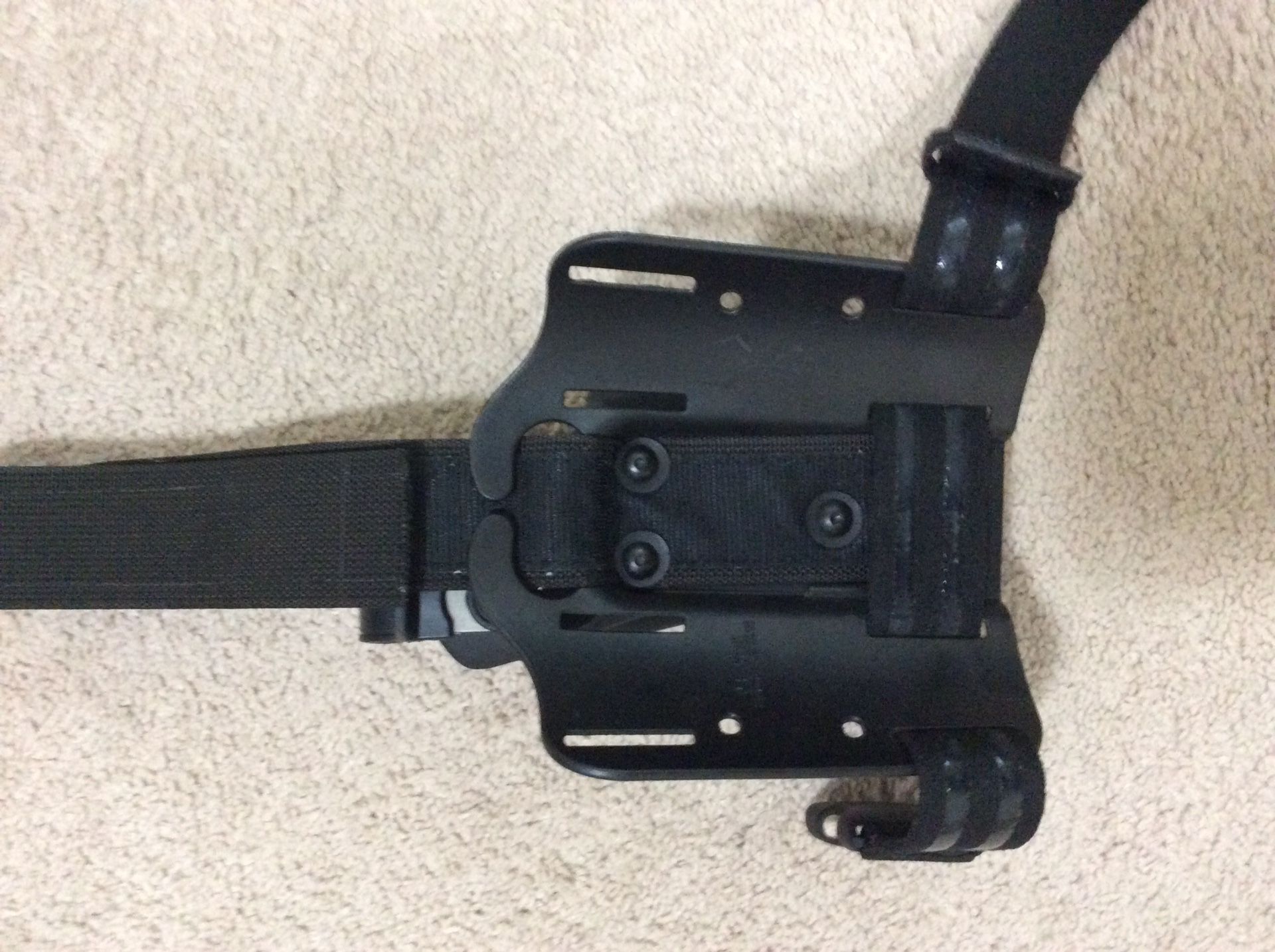 Safariland 6004 SLS Tactical Holster For Sig P225, P228, P229 - Right Hand, Black, Thigh Mount, SLS Hood System
