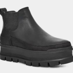 Ugg Australia Size 6.5 Y 8 Disponibles