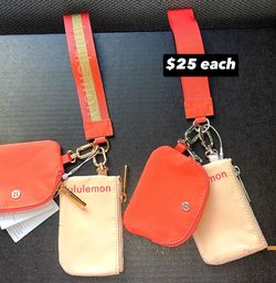 Lulu wristlets