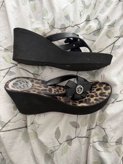 BCBG Black Wedge Flip Flop Sandals