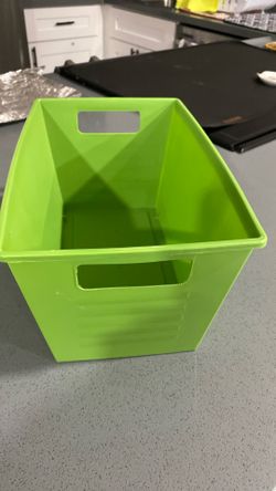 $1 Green Basket 