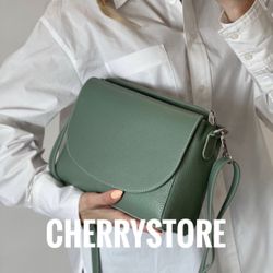 Shoulder Bags 