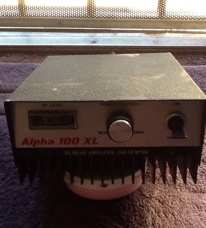 CB radio alpha 100XL bilinear amplifier 160-10MTRS