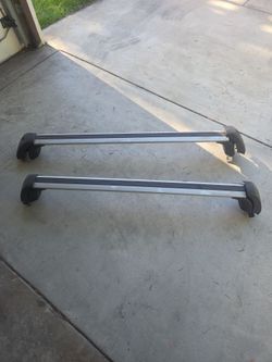 Polestar 2 set of cross bars roof bars