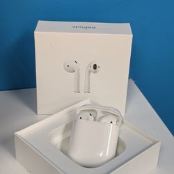 Apple Airpods 2 Wireless Headphones 