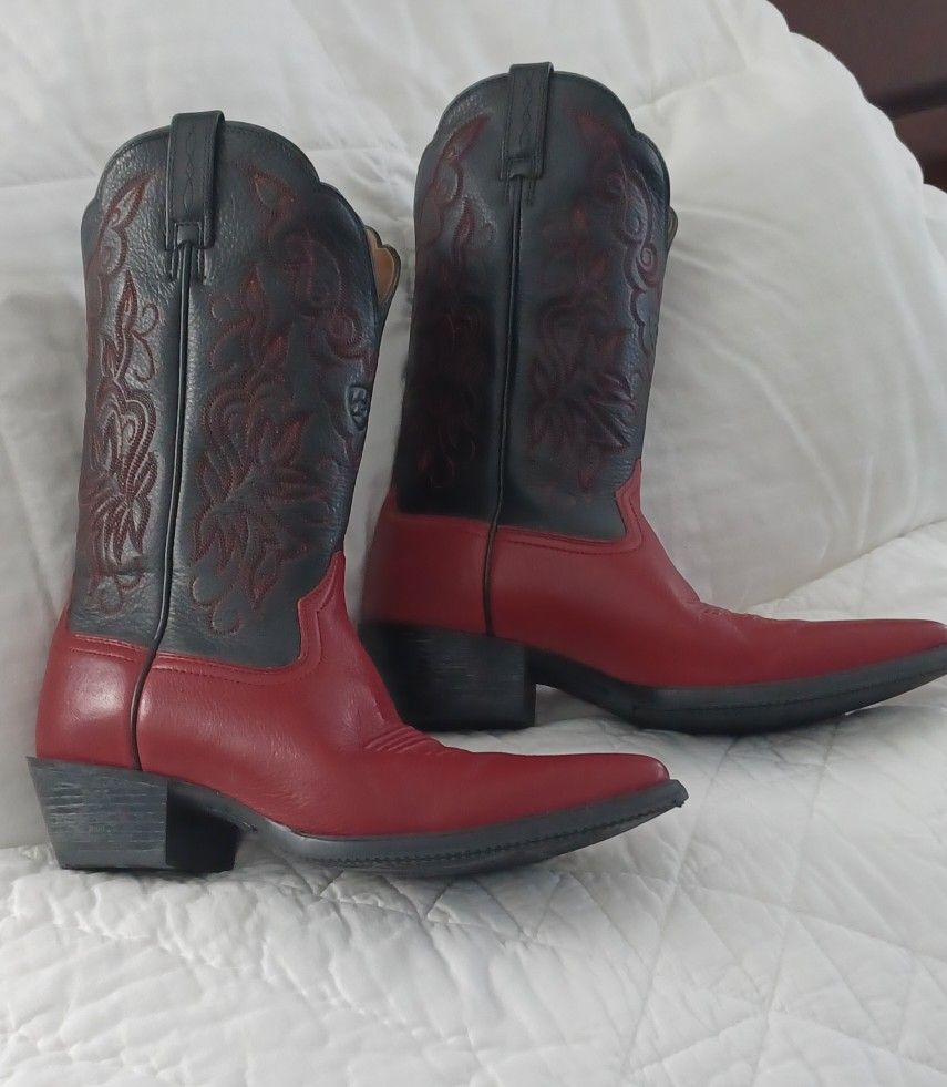 ARIAT Cowboy Boots (Women's)