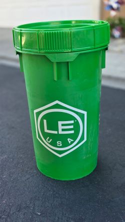 Twist seal lock 7.2 gallon plastic drums