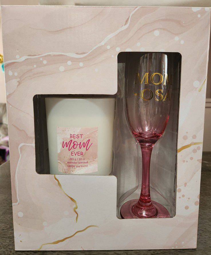 Champagne Flute and Lavender Scented Candle Set.