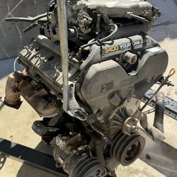 ****toyota 4Runner Or T100 (5VZFE) complete engine****