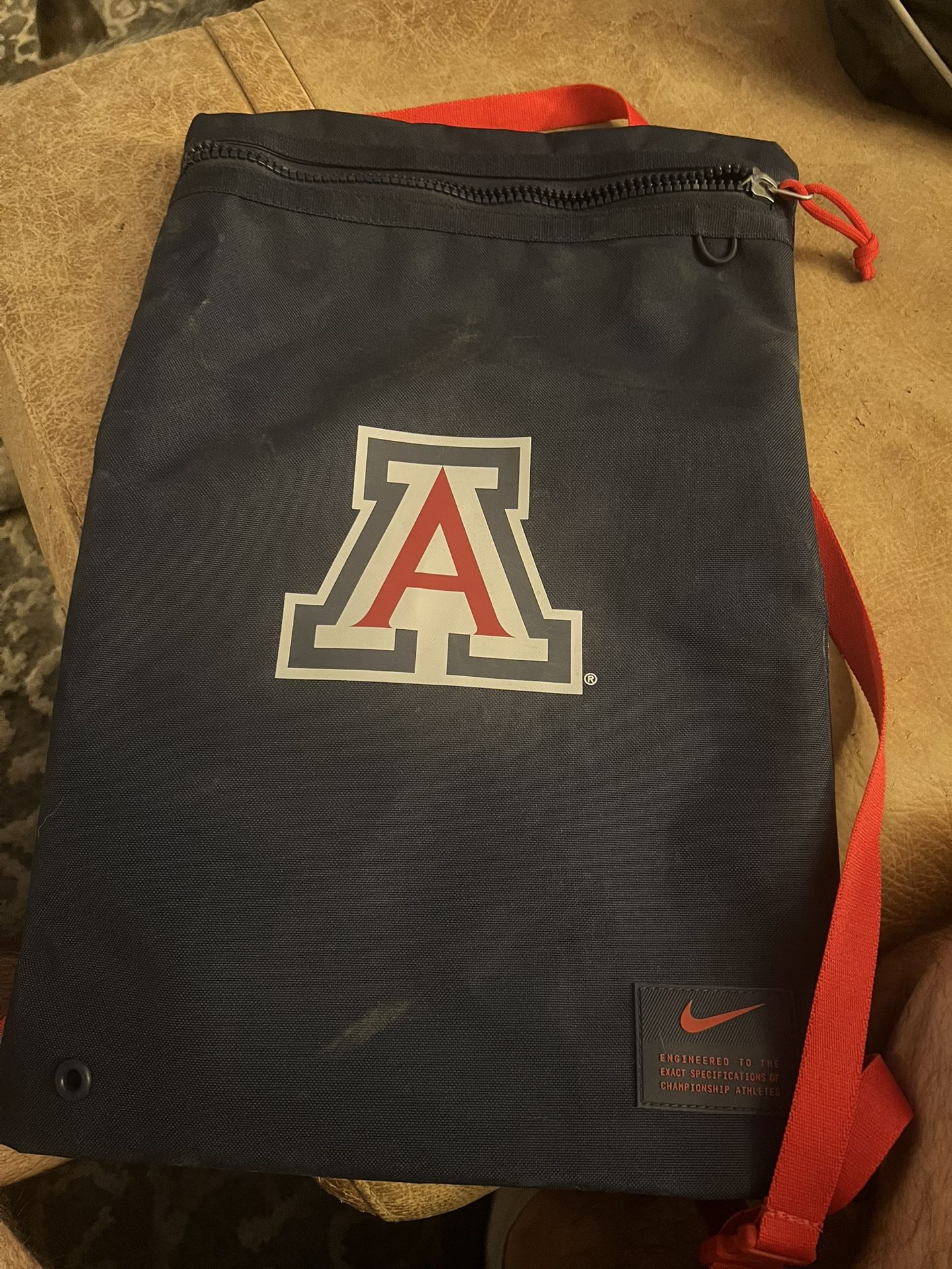 Sling Backpack U Of A