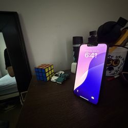 iPhone 14 