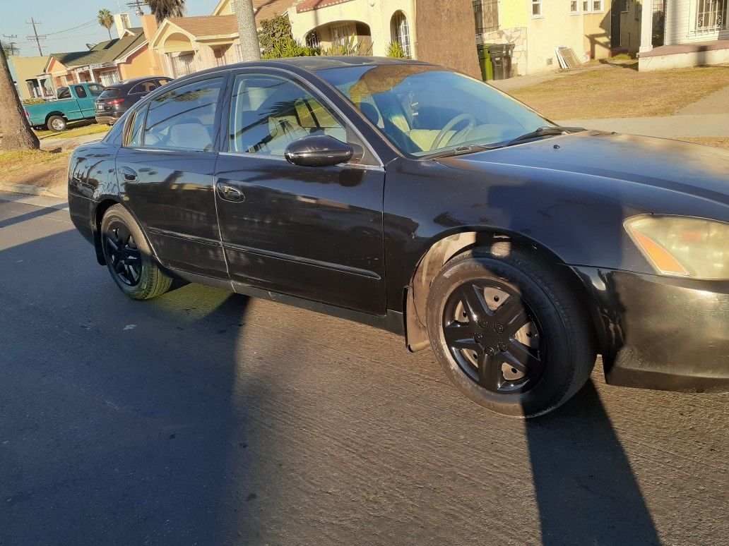 Nissan altima coupe image