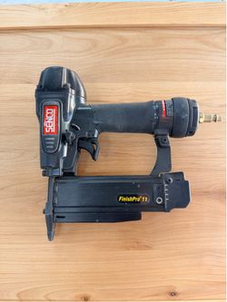 Senco 23g pin nailer