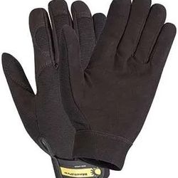 GLOVES 