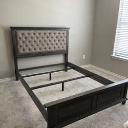 Queen Size Bed Frame 