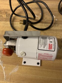 Portable pump