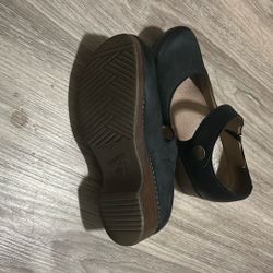 Leather  Dansko Shoes