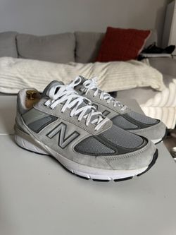 New Balance 990v5 Mens 11-11.5/ Women's 13b
