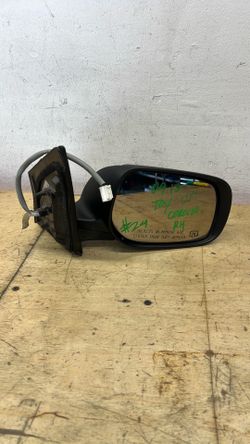 2009 to 2013 Toyota Corolla passenger side mirror