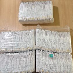 (Brand New) Newborn Pampers!!!