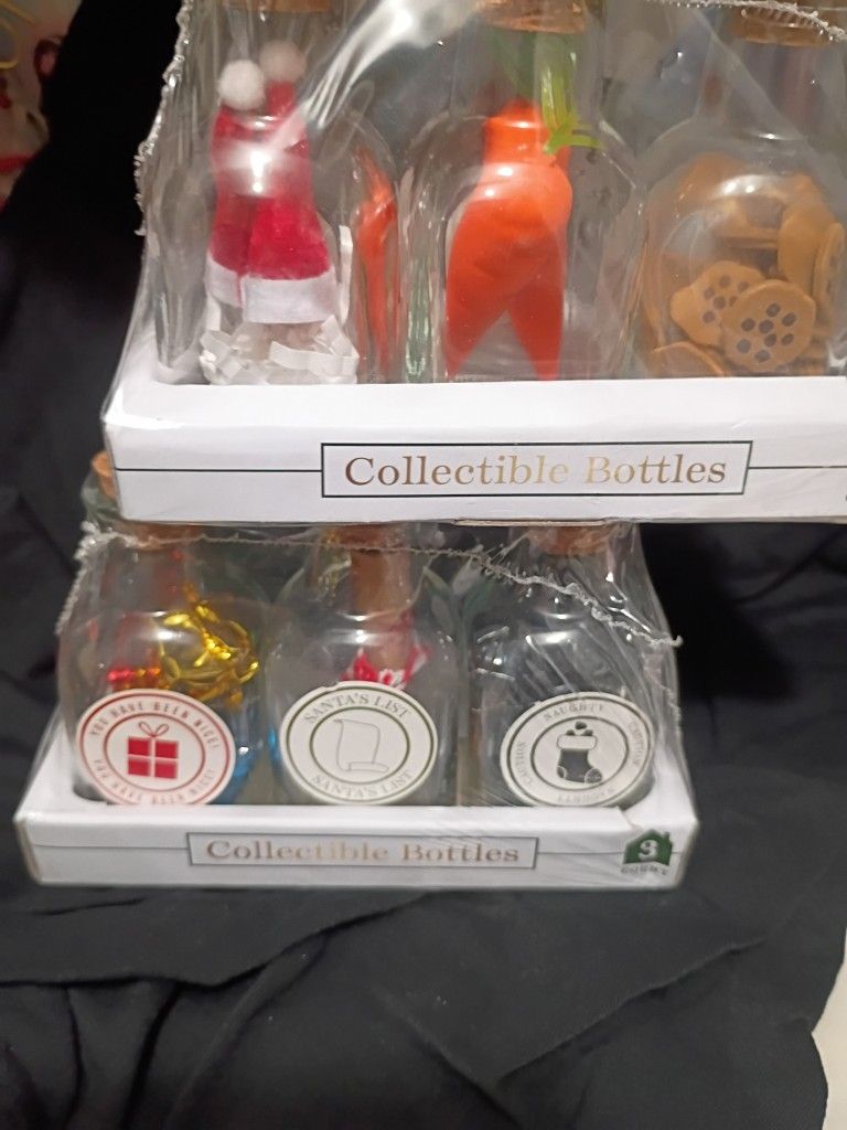 Holiday Collectables Lil Xmas Bottles