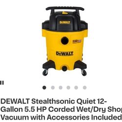 Dewalt  Vacuum 