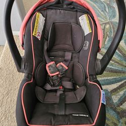 Graco Infant Car Seat